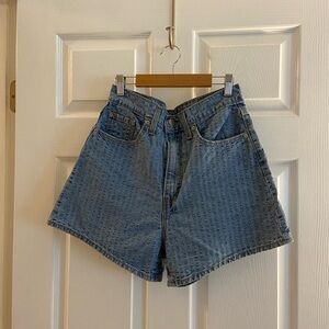 Levi’s Seersucker Denim Short